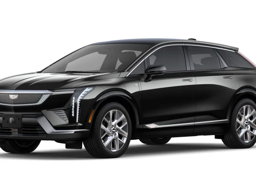 2025 Cadillac Optiq Luxury photo 1