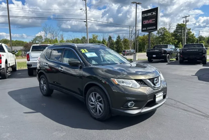 2016 Nissan Rogue SL photo 1