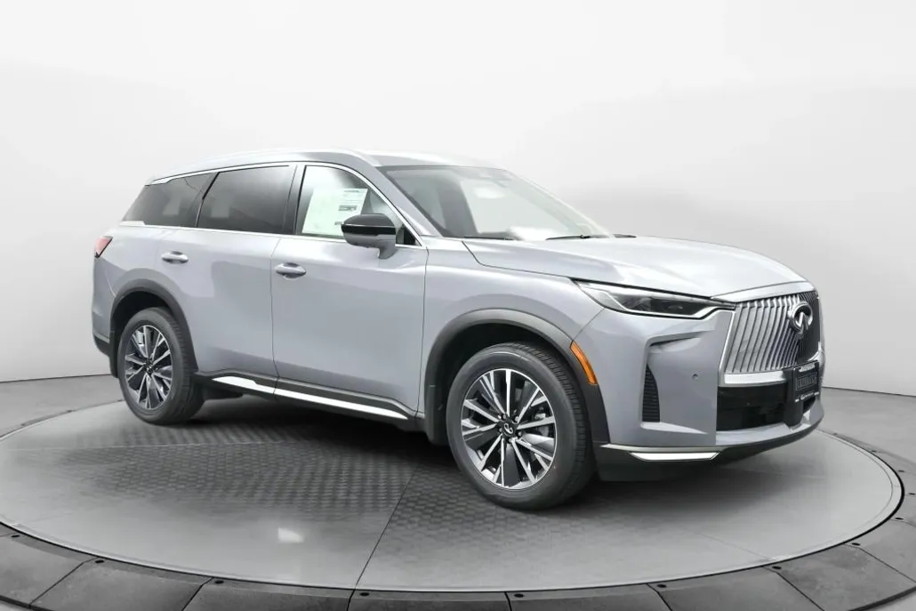 2026 Infiniti QX60 Luxe photo 1