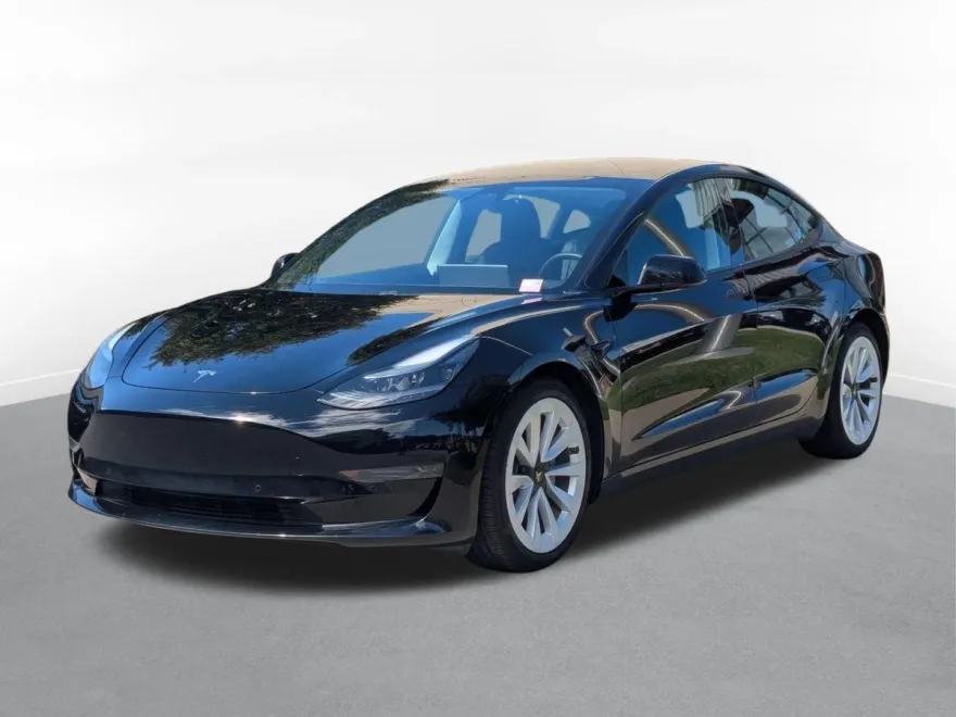 2021 Tesla Model 3 Standard Range Plus photo 1