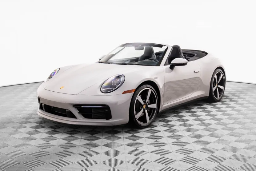 2023 Porsche 911 4 photo 1