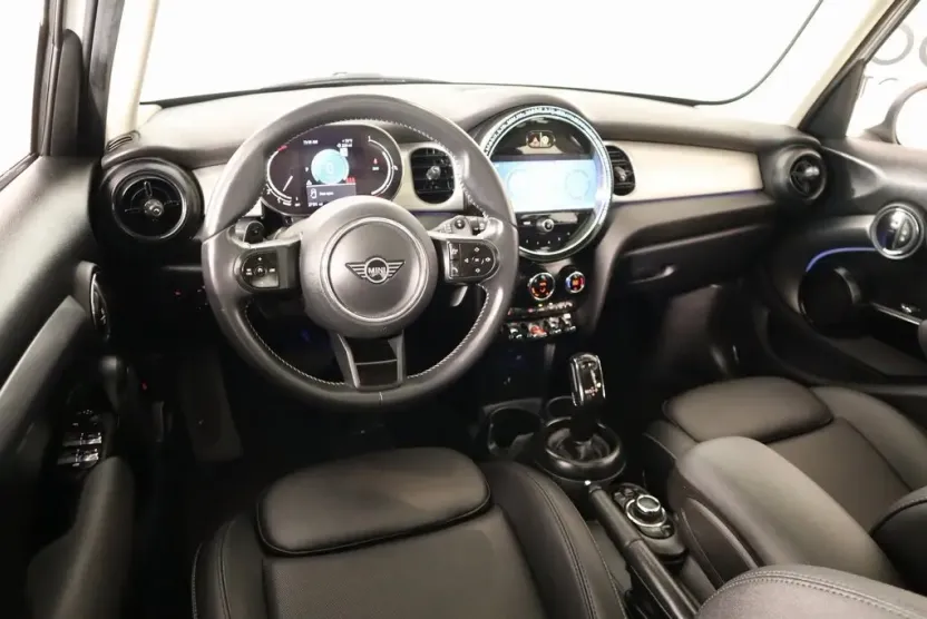 2024 Mini Cooper 4 Door Hardtop S photo 1
