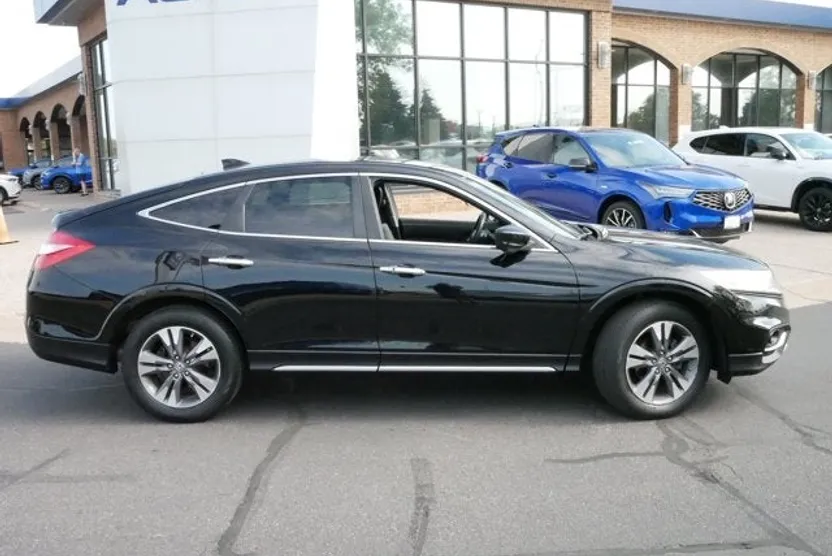 2015 Honda Crosstour EX-L V6 photo 1