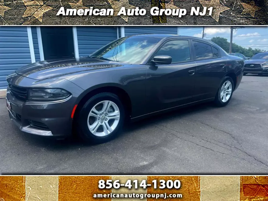 2018 Dodge Charger SXT photo 1