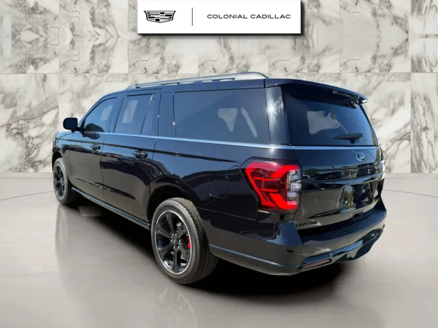 2024 Ford Expedition MAX Limited photo 1