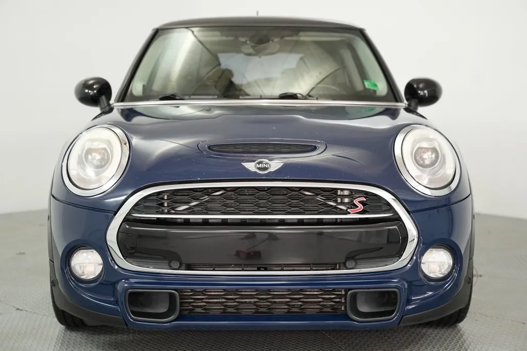2018 Mini Cooper 2 Door Hardtop S photo 1