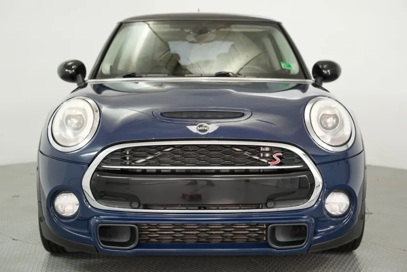 2018 Mini Cooper 2 Door Hardtop S photo 1