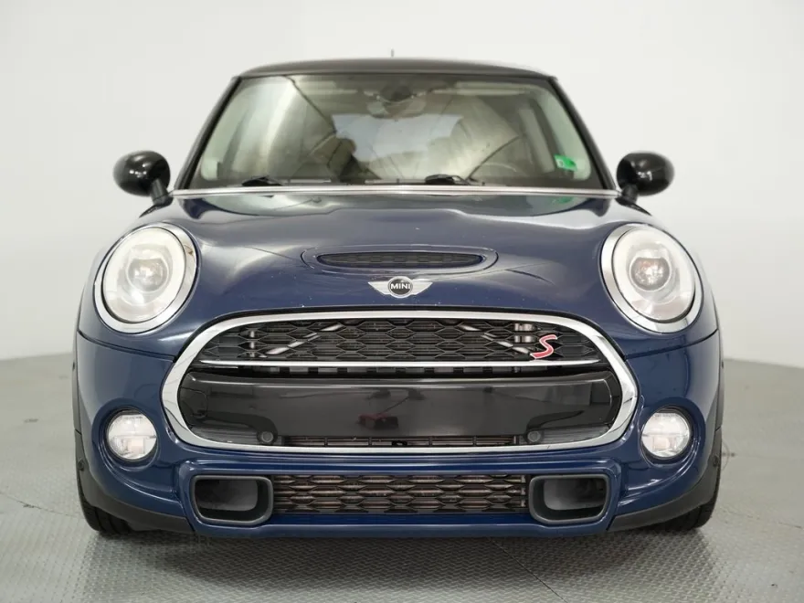 2018 Mini Cooper 2 Door Hardtop S photo 1