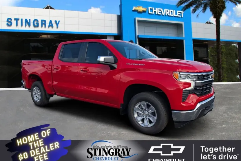 2025 Chevrolet Silverado LT photo 1