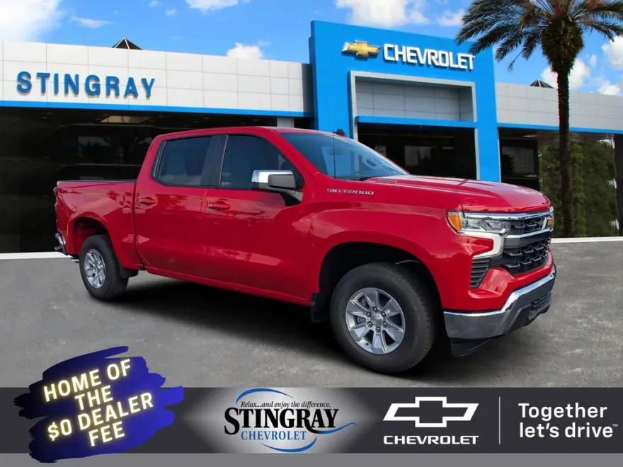 2025 Chevrolet Silverado LT photo 1