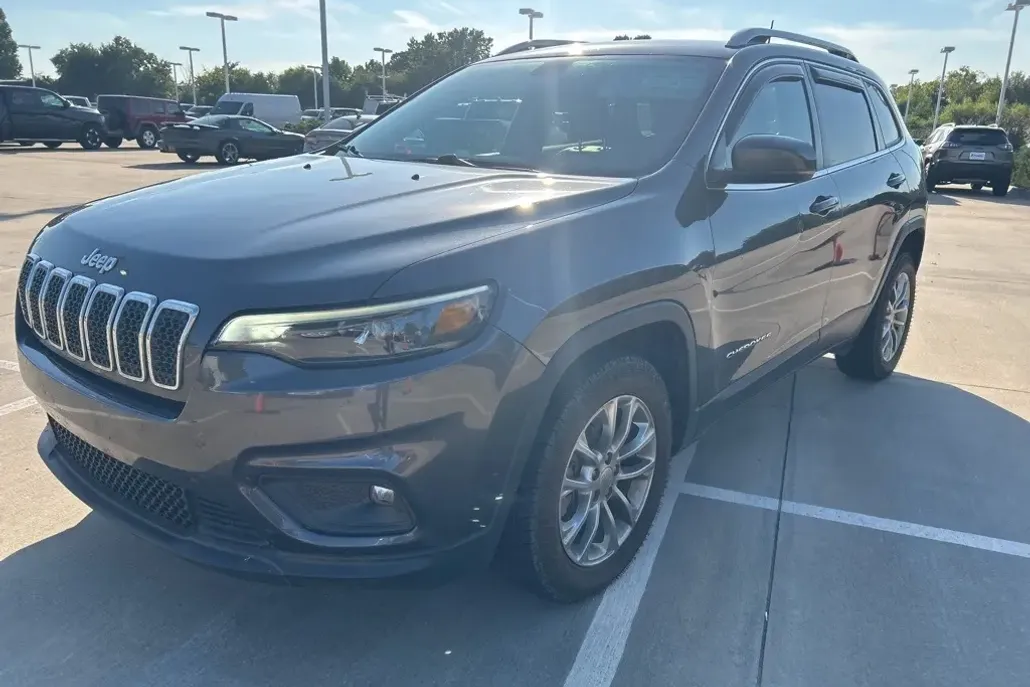 2020 Jeep Cherokee Latitude photo 1