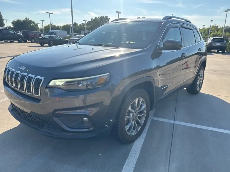 2020 Jeep Cherokee Latitude photo 1
