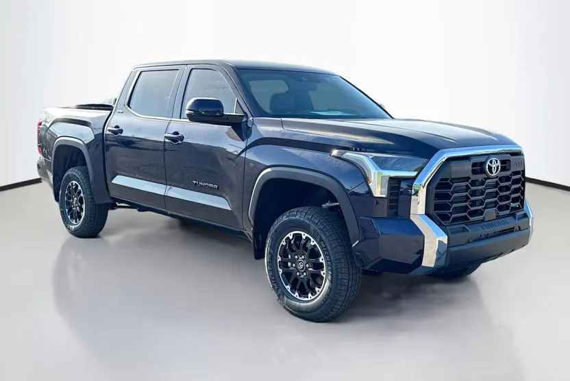 2025 Toyota Tundra SR5 photo 1