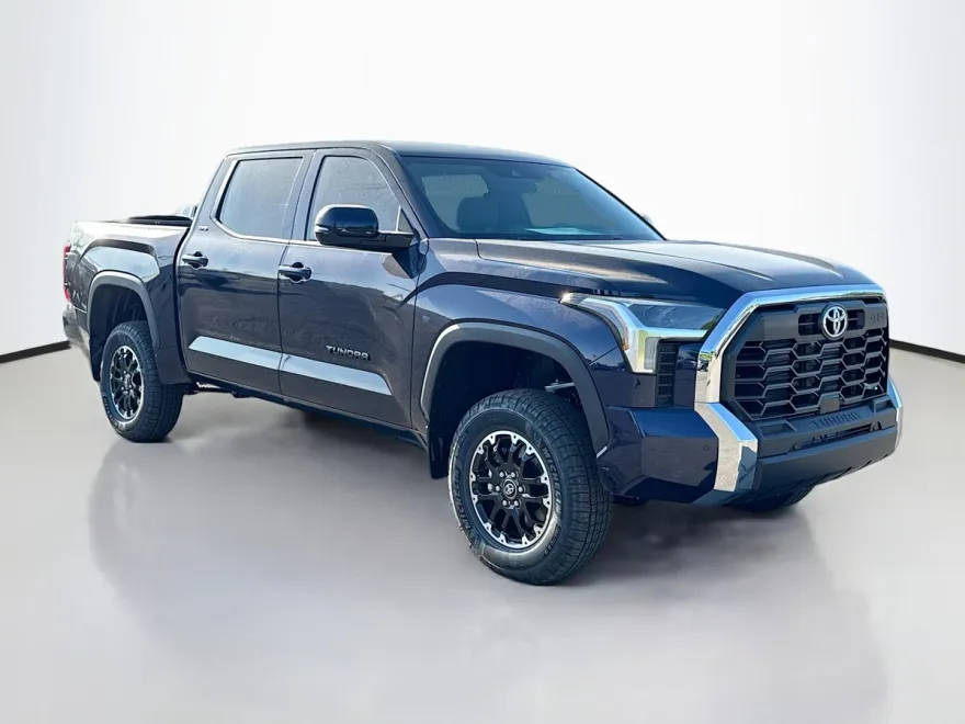 2025 Toyota Tundra SR5 photo 1