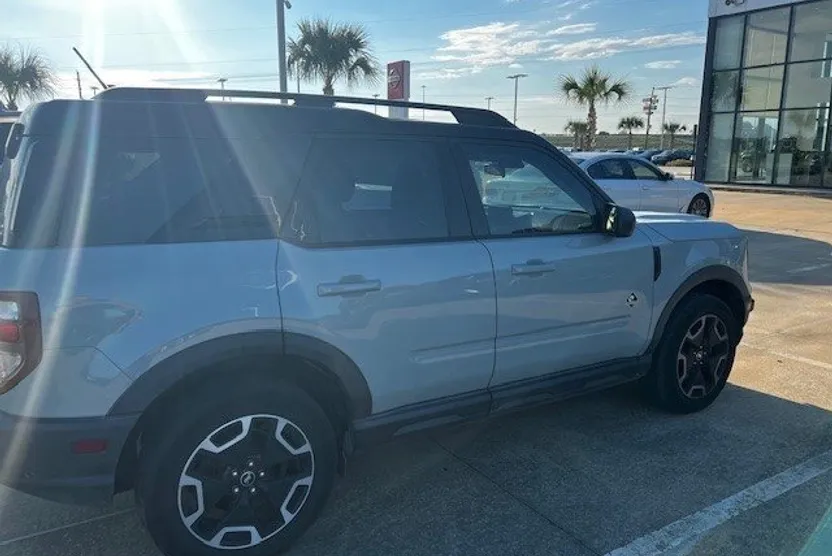 2021 Ford Bronco Sport Outer Banks photo 1