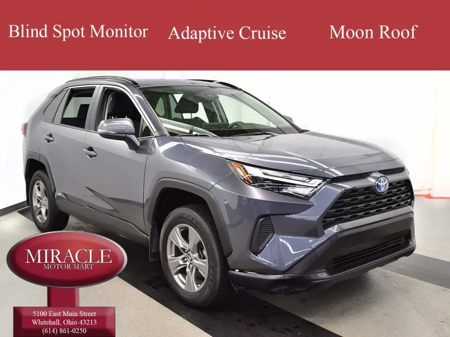 2023 Toyota RAV4 Hybrid XLE photo 1