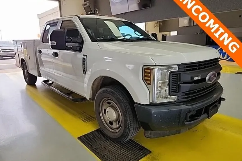 2018 Ford F-350 photo 1