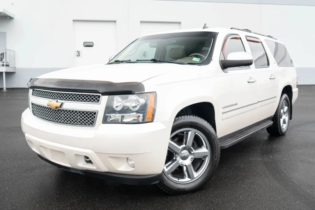 2013 Chevrolet Suburban 1500 LTZ photo 1