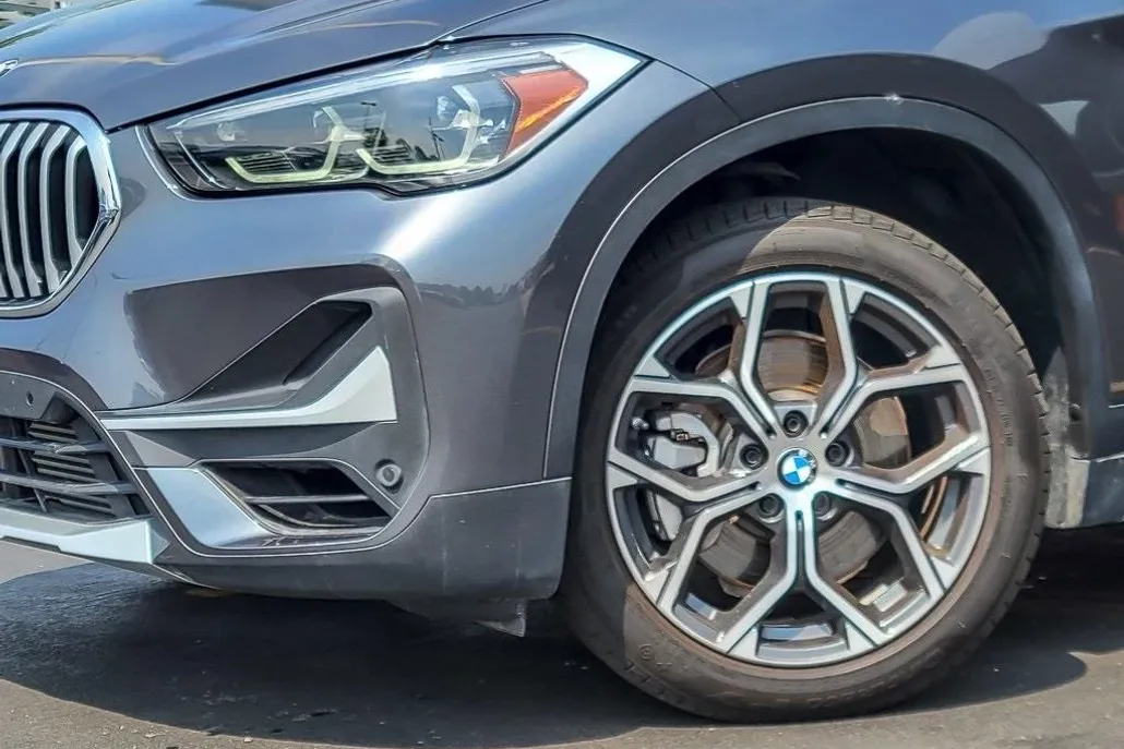 2022 Bmw X1 XDrive28i photo 1
