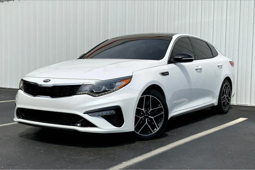 2020 Kia Optima SX photo 1