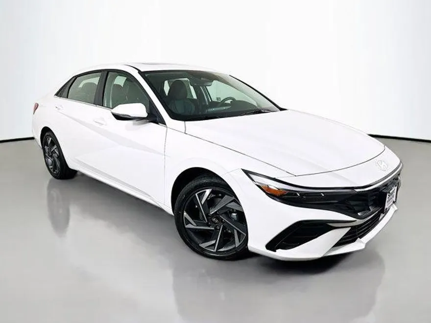 2025 Hyundai Elantra Hybrid Limited photo 1