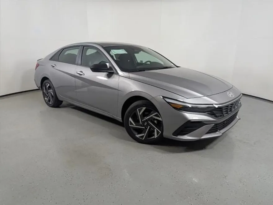 2025 Hyundai Elantra Hybrid SEL Sport photo 1