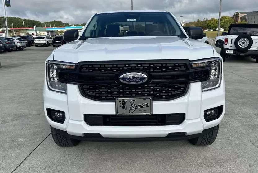 2025 Ford Ranger XL photo 1