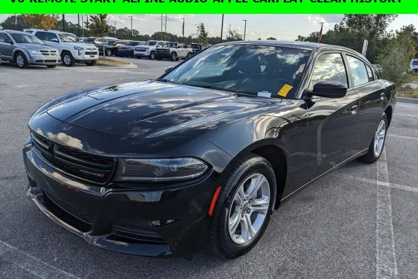 2023 Dodge Charger SXT photo 1