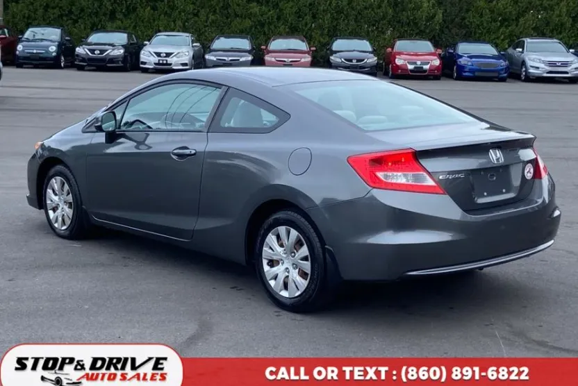 2012 Honda Civic LX photo 1