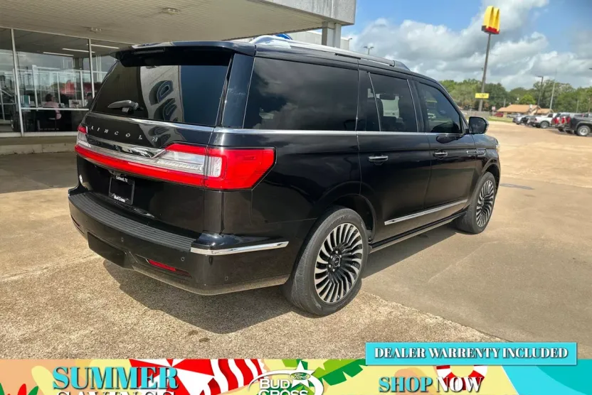 2020 Lincoln Navigator Black Label photo 1