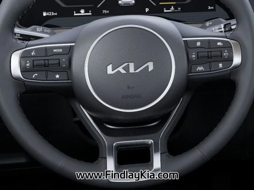 2025 Kia K5 EX photo 24