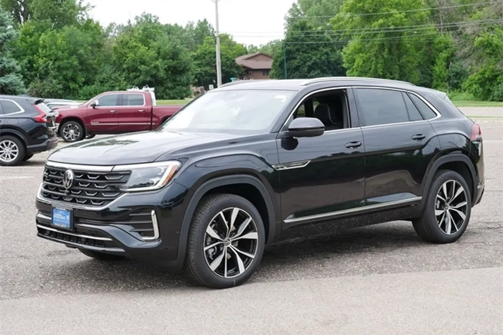 2025 Volkswagen Atlas Cross Sport SEL Premium R-Line photo 1