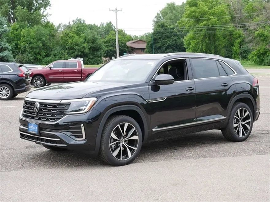 2025 Volkswagen Atlas Cross Sport SEL Premium R-Line photo 1