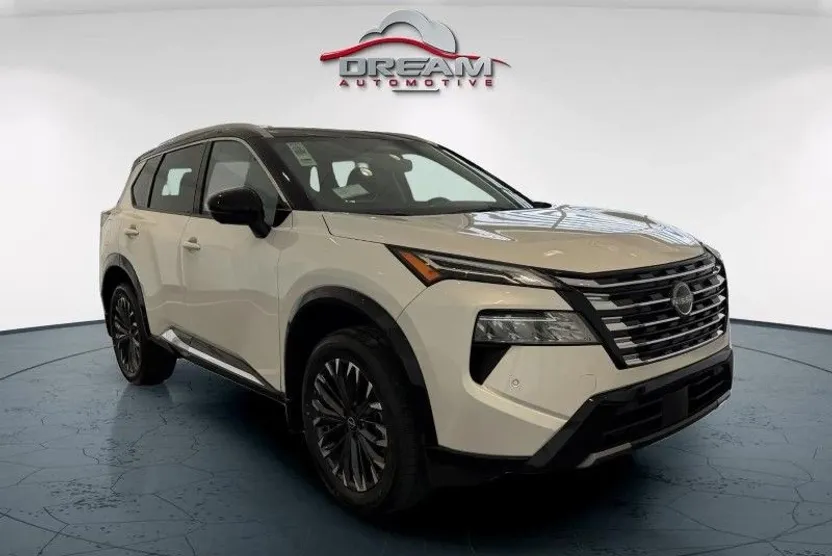 2025 Nissan Rogue Platinum photo 1