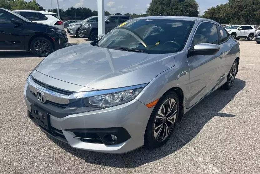 2018 Honda Civic EX-L photo 1