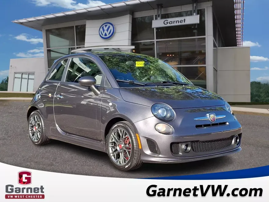 2015 Fiat 500 Abarth photo 1