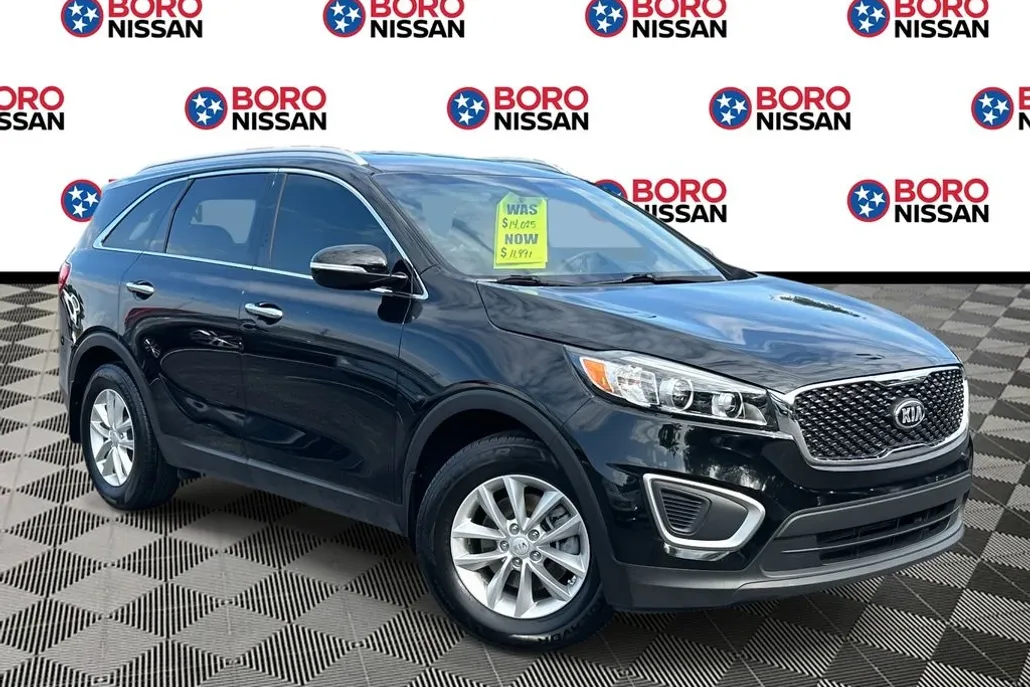2017 Kia Sorento LX photo 1