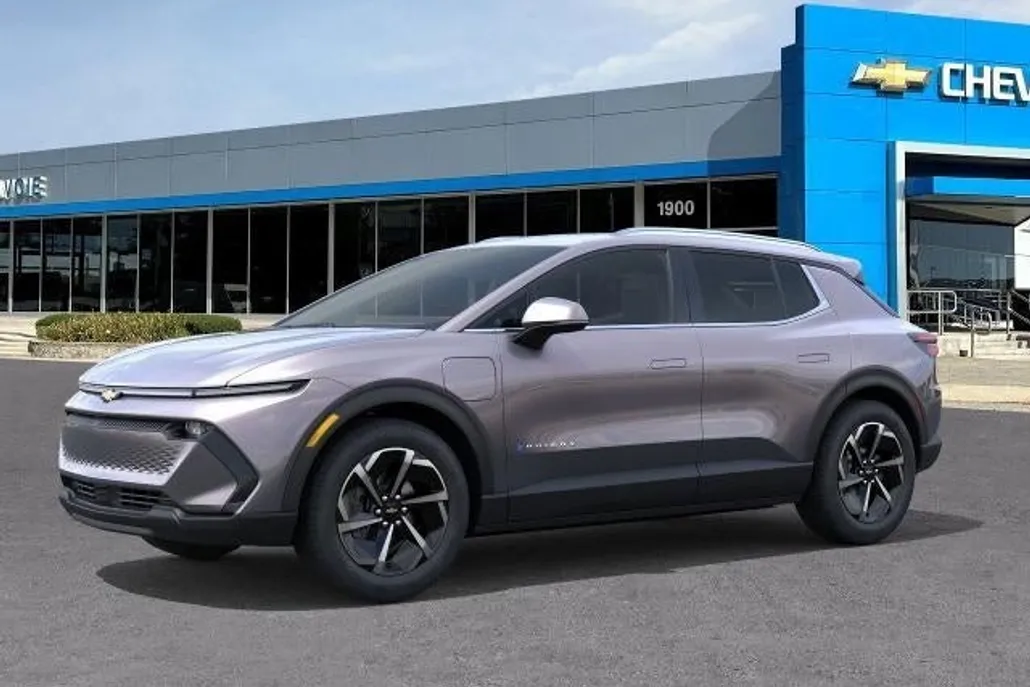 2026 Chevrolet Equinox EV 1LT photo 1