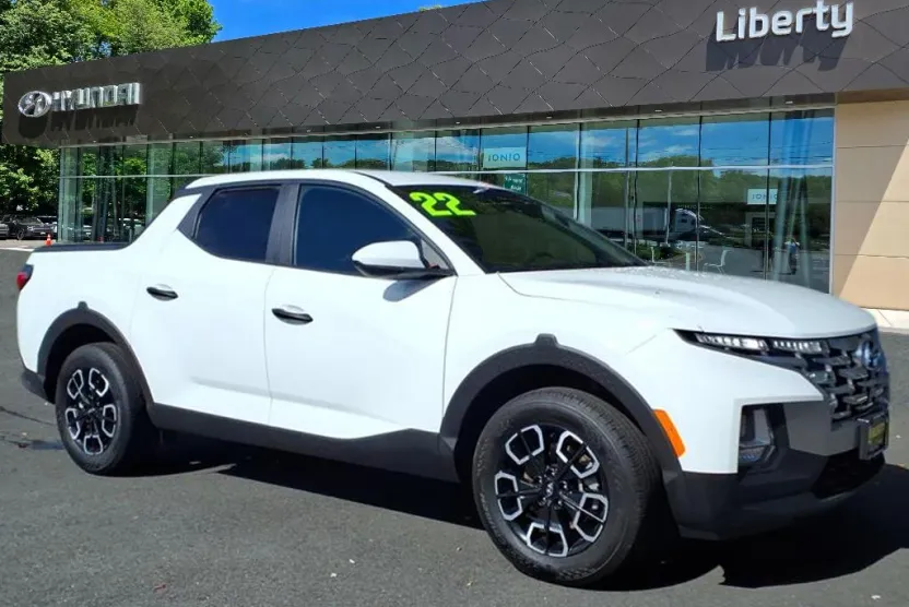 2022 Hyundai Santa Cruz SE photo 1