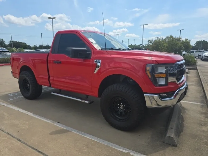 2023 Ford F-150 XLT photo 1