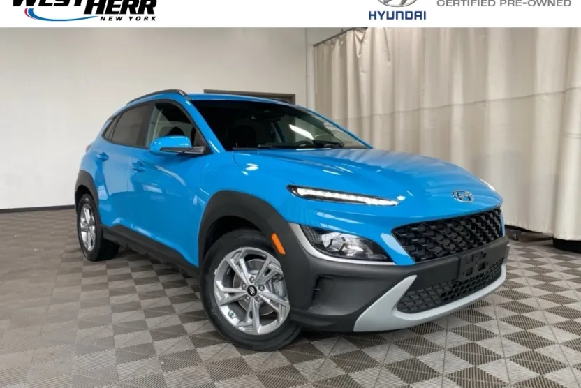 2023 Hyundai Kona SEL photo 1