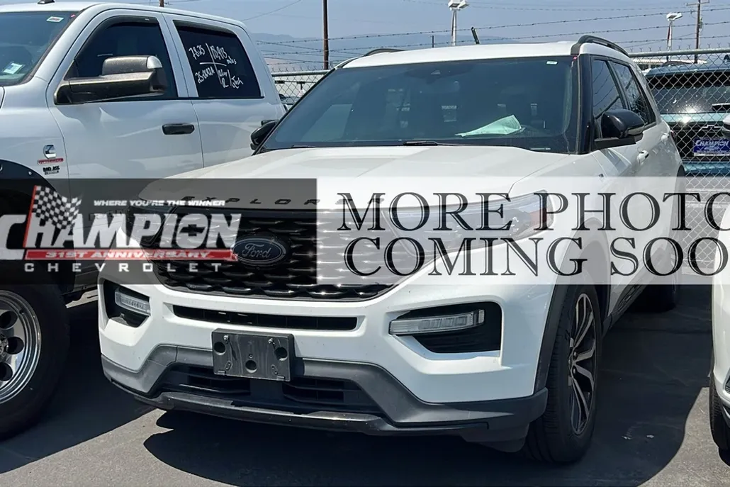 2022 Ford Explorer ST-Line photo 1
