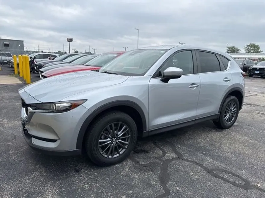 2019 Mazda CX-5 Touring photo 1