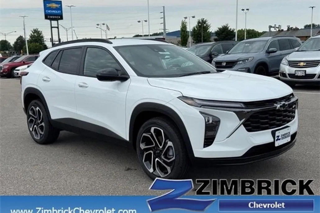 2025 Chevrolet Trax photo 1