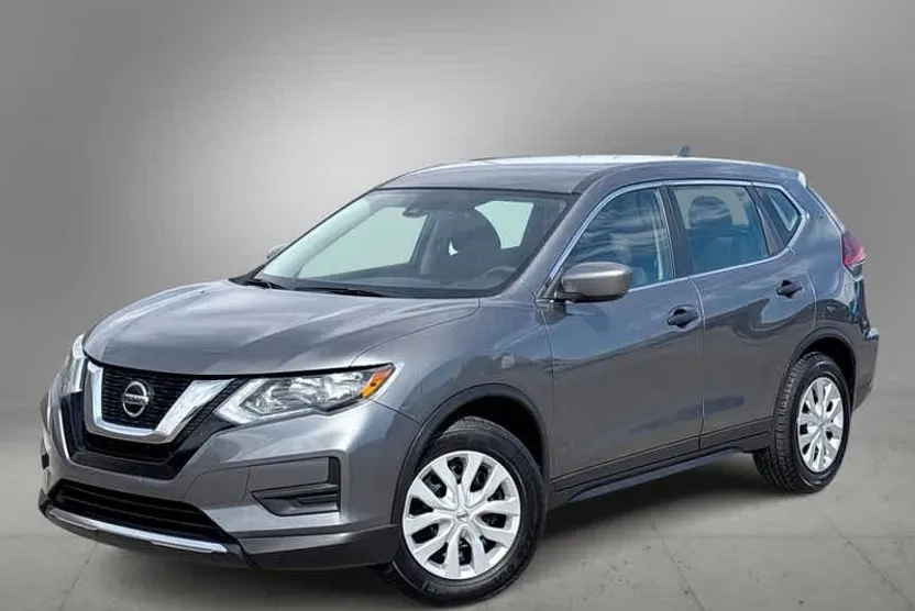 2019 Nissan Rogue S photo 1