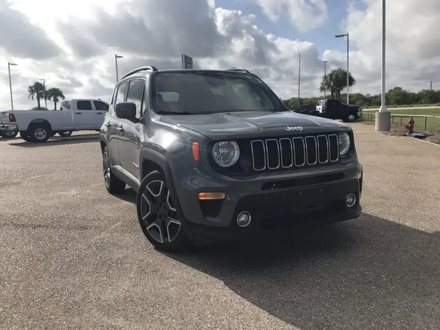 2020 Jeep Renegade Latitude photo 1