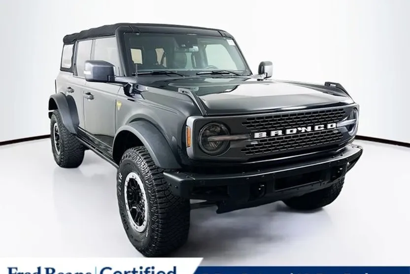 2022 Ford Bronco Badlands photo 1