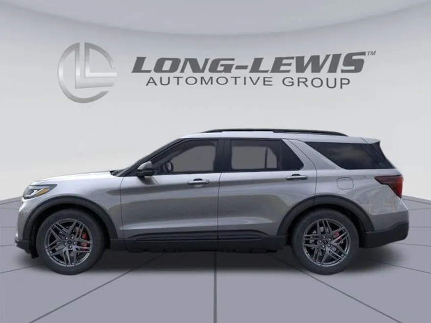 2025 Ford Explorer ST photo 1