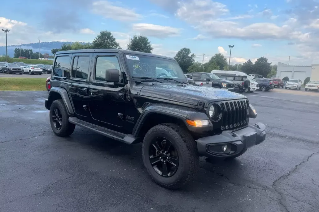 2021 Jeep Wrangler Unlimited Sahara Altitude photo 1
