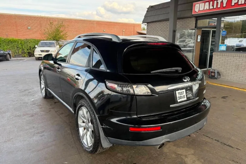 2007 Infiniti FX35 photo 1